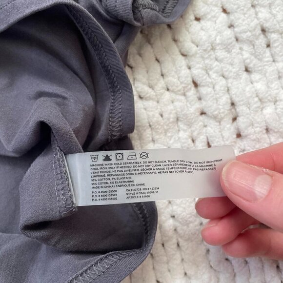 TNA Women's Grey Cropped Mendocino Shirt - Size Large - Picture 4 of 5